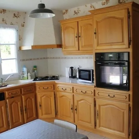 Hébergement de vacances Maison La Roche-posay, 4 Pièces, 6 Personnes - Fr-1-541-27 La Roche-Posay